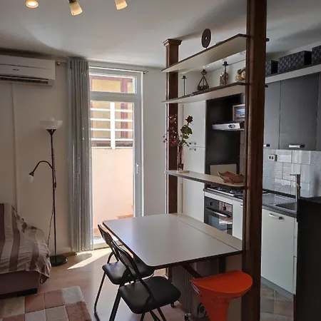Apartman Leeloo Apartamento Vodice